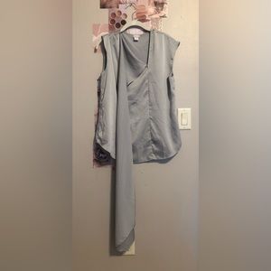 Chico’s flowy silver grey top